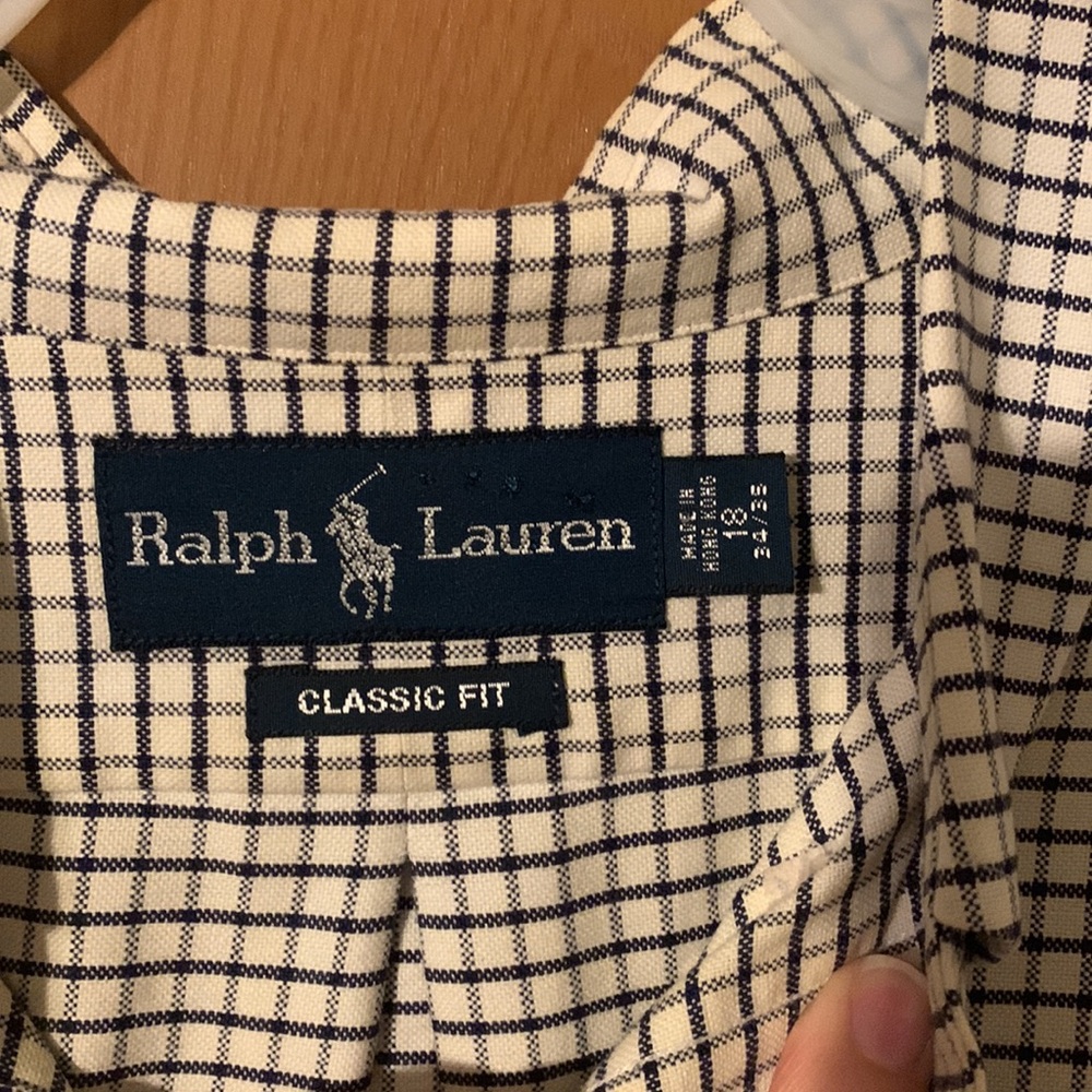 Button down shirt - Picture 3 of 4